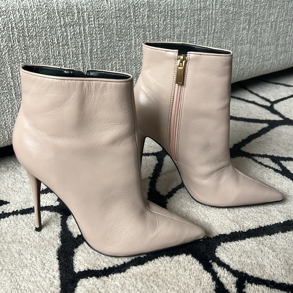 L’intervalle blush leather heeled ankle boots- size 7